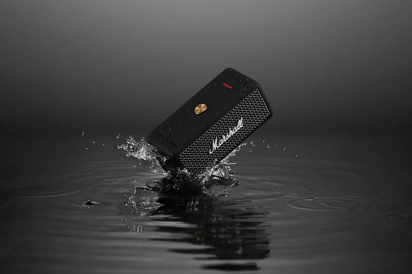 How to design waterproof speaker