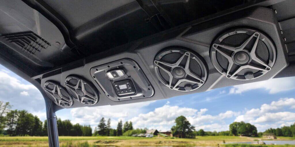 Overhead Stereo And Radio Console