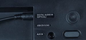 Plug optical cable to Soundbar input